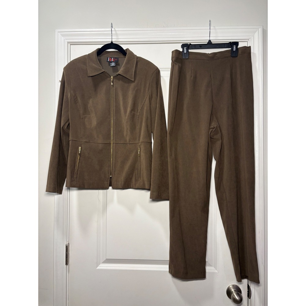 R&K Originals Vintage Petite Olive Faux Suede Zip Jacket and Pants Suit Set‎
